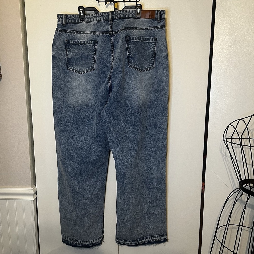 Nasty Gal Plus Size Light Wash Denim Jeans Size UK 22 US 18 100% Cotton Distress - Picture 6 of 10